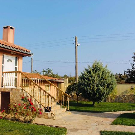 Ezerets Guest House Anita Екстериор снимка