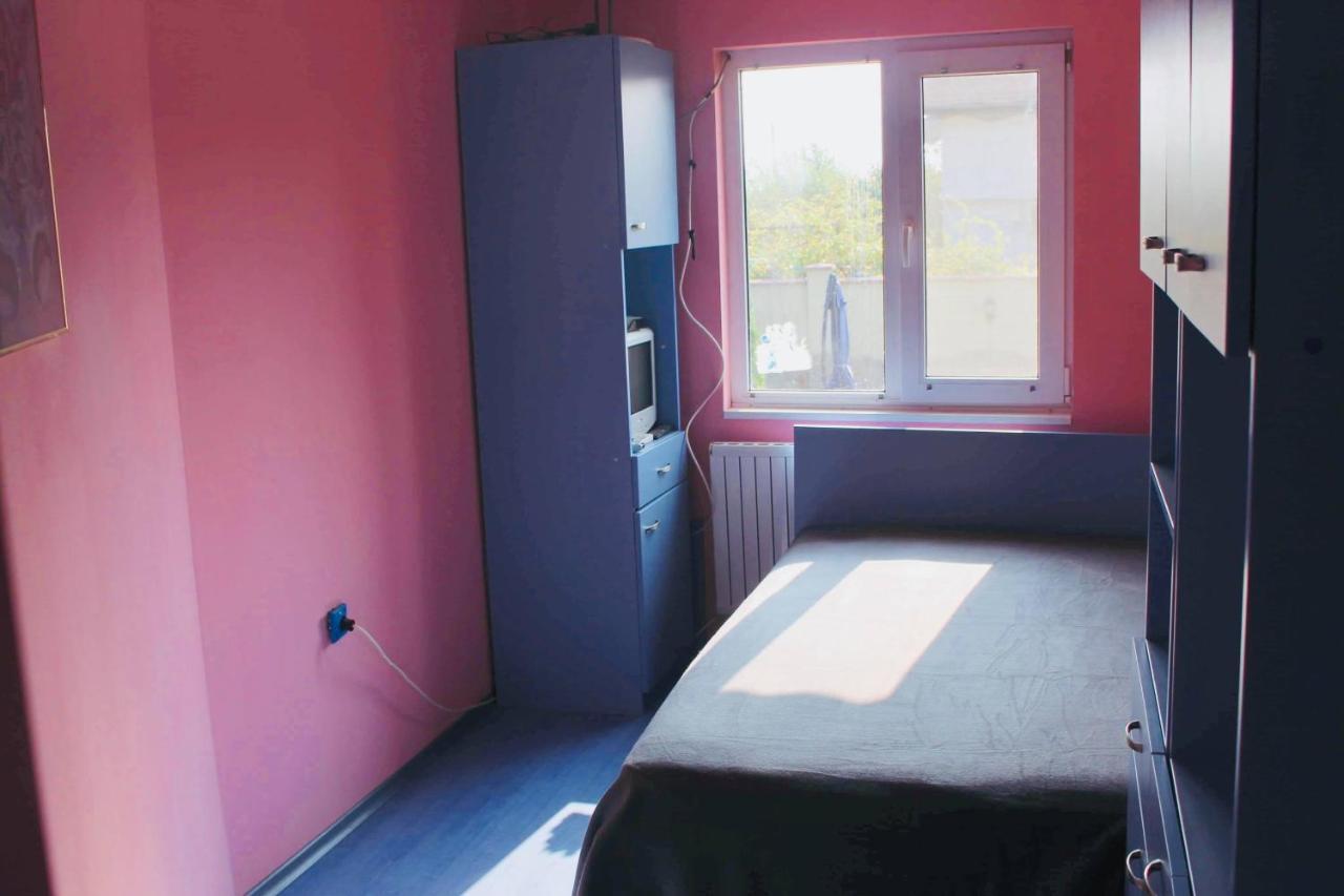 Ezerets Guest House Anita Екстериор снимка