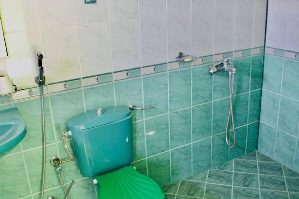 Ezerets Guest House Anita Екстериор снимка